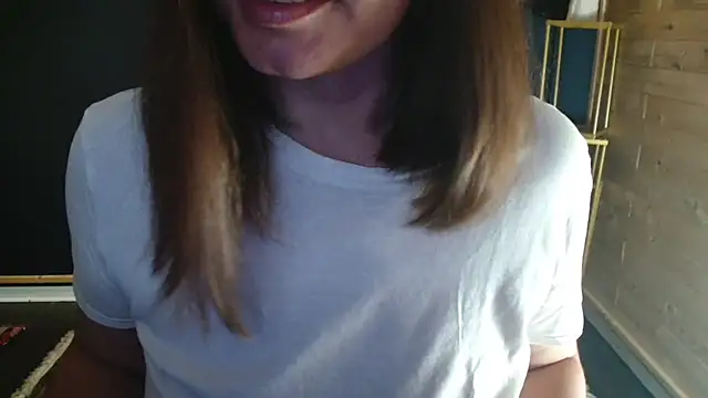 Snapshot of NicoleLove_ chatting on 07/23/26, 05:27 NicoleLove online show from 07/23/26, 05:27