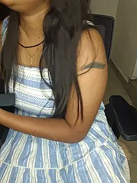 Tamilmoon006 online show from 07/15/26, 05:56