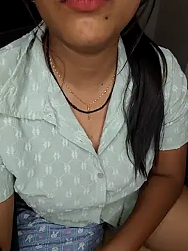 Tamilmoon006 online show from 07/23/26, 04:49