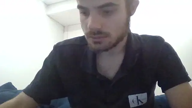 Snapshot of danievio21 chatting on 05/06/26, 09:58 danievio21 online show from 05/06/26, 09:58