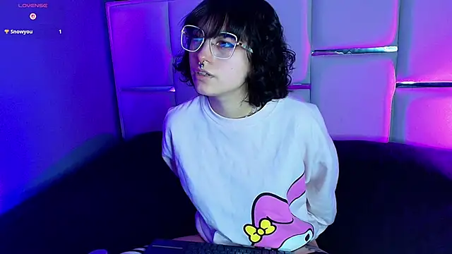 BadEmyXO online show from 06/02/26, 03:52