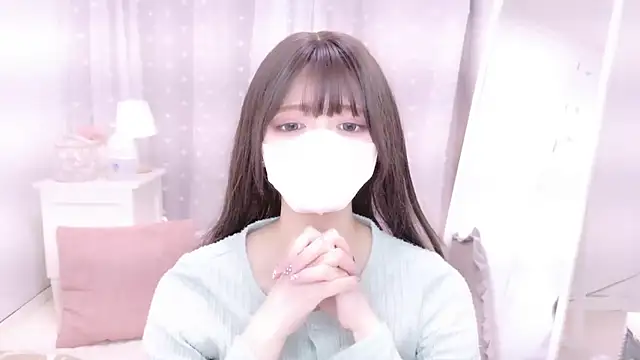 Snapshot of SERIpon_ chatting on 04/18/26, 01:37 SERIpon online show from 04/18/26, 01:37