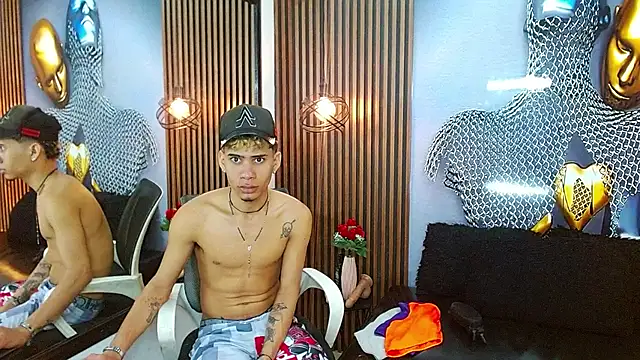 Snapshot of Skinny_cute_Alyer chatting on 06/04/26, 03:01 Skinny cute Alyer online show from 06/04/26, 03:01