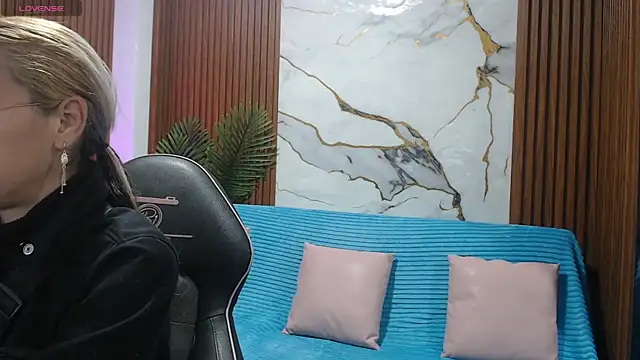 alonddra tay online show from 07/31/26, 11:31