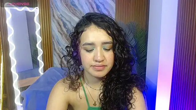 Snapshot of Ellis_tay chatting on 04/26/26, 11:52 Ellis tay online show from 04/26/26, 11:52