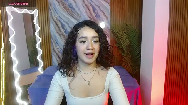 Snapshot of Ellis_tay chatting on 04/27/26, 12:03 Ellis tay online show from 04/27/26, 12:03