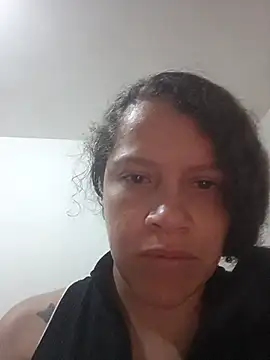Snapshot of angelplu chatting on 04/11/26, 12:04 angelplu online show from 04/11/26, 12:04