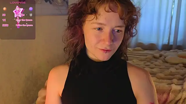 Snapshot of Ricki_Bloom chatting on 05/27/26, 09:28 Ricki Bloom online show from 05/27/26, 09:28
