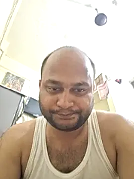 Snapshot of thenudemale chatting on 05/22/26, 06:57 thenudemale online show from 05/22/26, 06:57