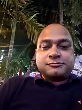Snapshot of thenudemale chatting on 06/04/26, 04:46 thenudemale online show from 06/04/26, 04:46