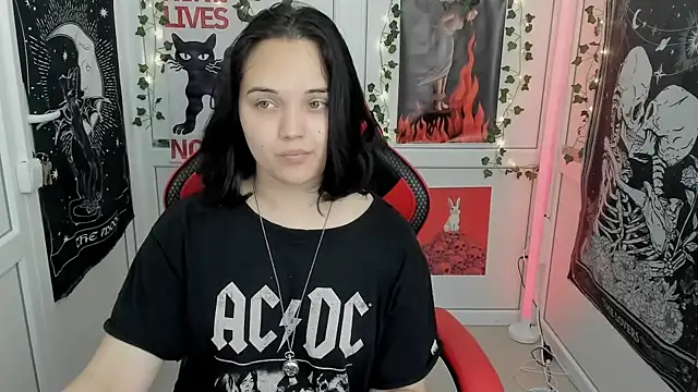 Caroline cutte online show from 06/26/26, 07:13