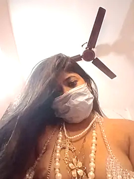 dearmona00 online show from 07/21/26, 04:09