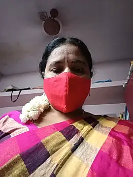 Snapshot of Tamilaunty35 chatting on 06/14/26, 05:26 Tamilaunty35 online show from 06/14/26, 05:26