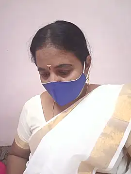 Snapshot of Tamilaunty35 chatting on 07/23/26, 05:27 Tamilaunty35 online show from 07/23/26, 05:27