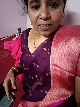 Snapshot of Tamilaunty35 chatting on 07/25/26, 06:49 Tamilaunty35 online show from 07/25/26, 06:49
