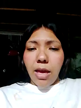 Snapshot of Izel_ chatting on 04/27/26, 04:21 Izel online show from 04/27/26, 04:21