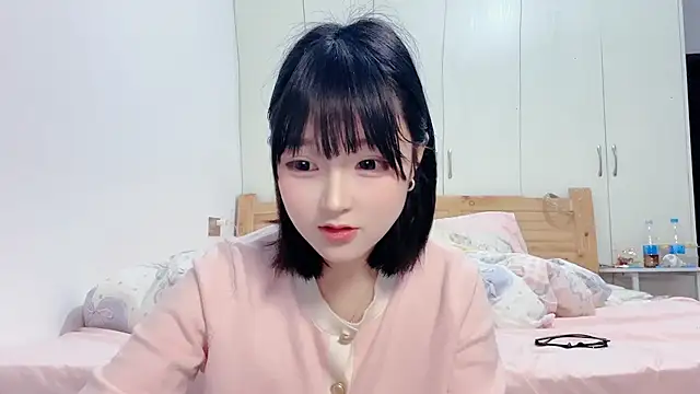 Snapshot of Kaixin-baobao chatting on 04/12/26, 12:10 Kaixin-baobao online show from 04/12/26, 12:10