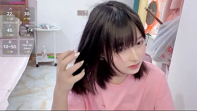Snapshot of Kaixin-baobao chatting on 06/06/26, 10:20 Kaixin-baobao online show from 06/06/26, 10:20