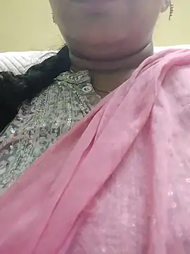 Snapshot of Monika_telugu_queen chatting on 06/04/26, 04:24 Monika telugu queen online show from 06/04/26, 04:24