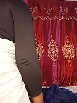 DimpleQueen 01 online show from 07/14/26, 04:17