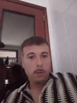 Snapshot of CasalFire chatting on 06/21/26, 07:05 CasalFire online show from 06/21/26, 07:05