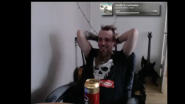 Snapshot of THatRandomMetalHead chatting on 06/10/26, 04:39 THatRandomMetalHead online show from 06/10/26, 04:39