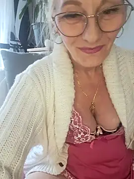 Blond lady czech online show from 07/22/26, 03:26