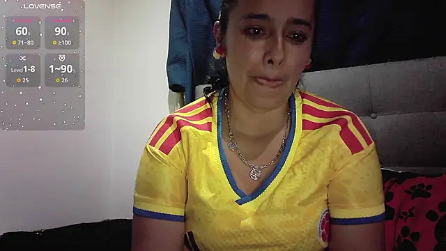 Estefany-magic online show from 06/18/26, 02:34