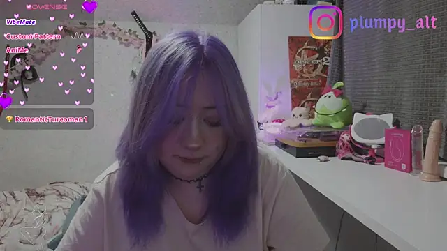 Snapshot of plumpy_girl chatting on 05/01/26, 05:28 plumpy girl online show from 05/01/26, 05:28