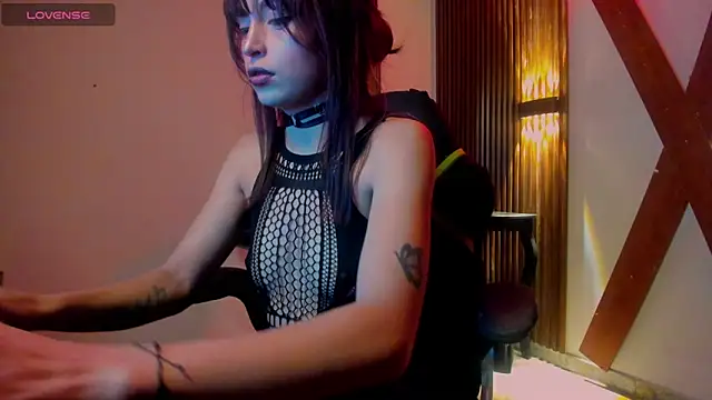 Snapshot of kanao1404 chatting on 06/16/26, 06:05 kanao1404 online show from 06/16/26, 06:05