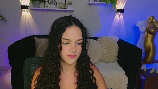 MaraVelvett online show from 07/05/26, 10:50