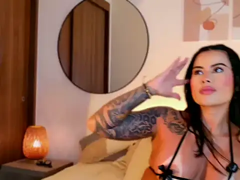 Snapshot of KimberlyWalton chatting on 06/12/26, 12:31 KimberlyWalton online show from 06/12/26, 12:31