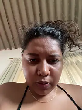 Ninibella online show from 06/17/26, 08:43