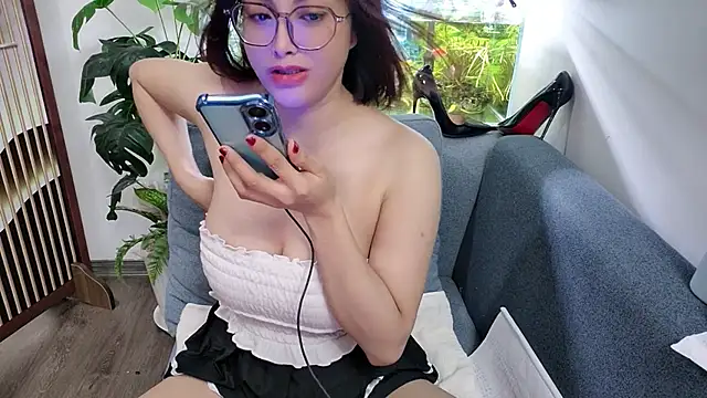 Hot bbaby online show from 07/29/26, 10:02