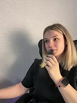 KimEvanss online show from 06/28/26, 05:57
