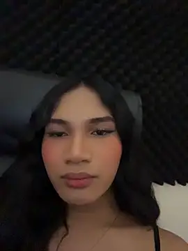 slutty aki online show from 06/15/26, 04:36