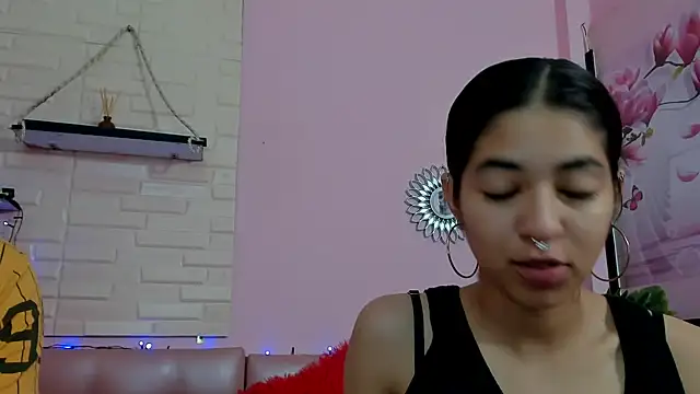 Aronandmoli69 online show from 06/17/26, 12:50