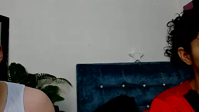 Aronandmoli69 online show from 07/29/26, 12:03