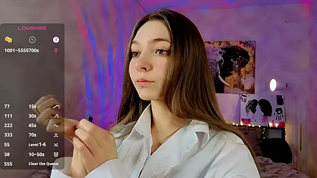 AuraLune   online show from 06/06/26, 02:55