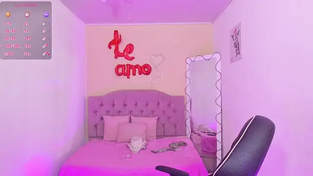 KATHERINE TAY online show from 04/24/26, 07:05