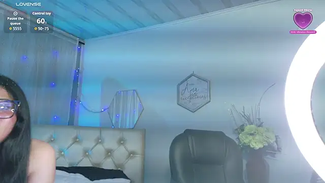 Snapshot of Silvana_lorc chatting on 05/15/26, 07:10 Silvana lorc online show from 05/15/26, 07:10