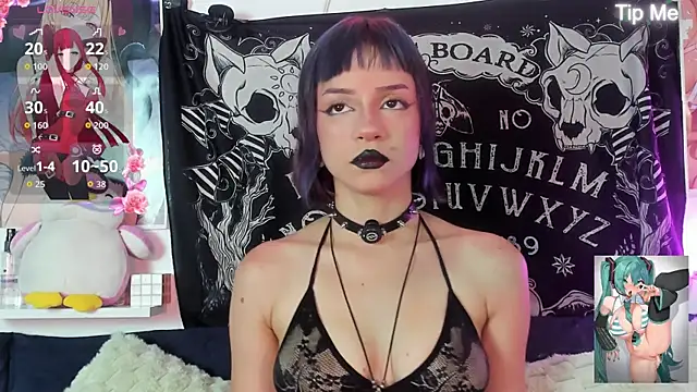 LaxiViolet online show from 05/03/26, 08:15