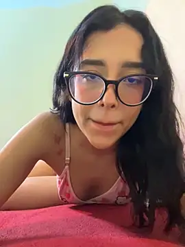 Snapshot of milakitti chatting on 04/25/26, 07:22 milakitti online show from 04/25/26, 07:22