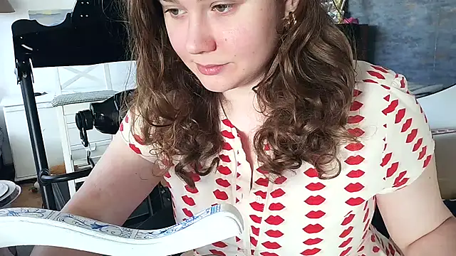 Snapshot of AmeliFoxi chatting on 04/27/26, 09:40 AmeliFoxi online show from 04/27/26, 09:40