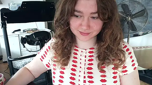 Snapshot of AmeliFoxi chatting on 05/07/26, 09:36 AmeliFoxi online show from 05/07/26, 09:36