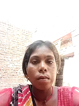 Snapshot of Jan_981 chatting on 05/25/26, 03:23 Jan 981 online show from 05/25/26, 03:23
