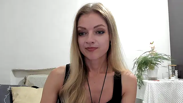 Snapshot of Severina7 chatting on 07/21/26, 07:49 Severina7 online show from 07/21/26, 07:49