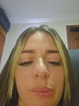 BriannaBunnyy online show from 05/13/26, 05:16