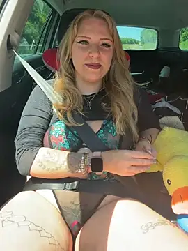 Tiffy Rosee online show from 05/25/26, 10:10