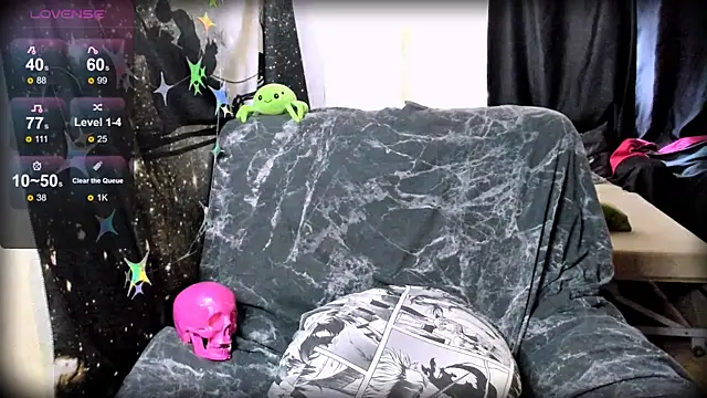 Neon Baddie online show from 05/15/26, 08:54